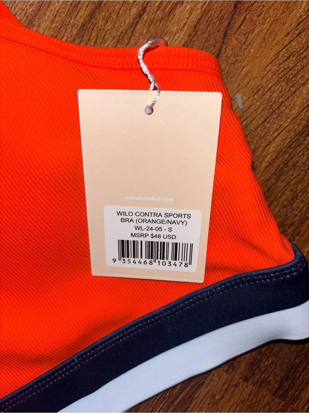 NWT Wilo Contra Sports Bra Bright Orange Navy White Size Small NEW